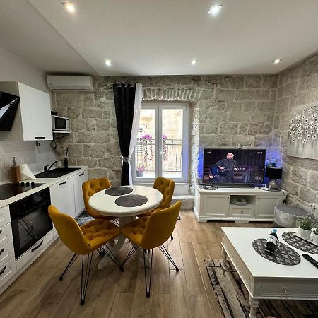 Cherry Luxury Apartment 科尔丘拉 外观 照片