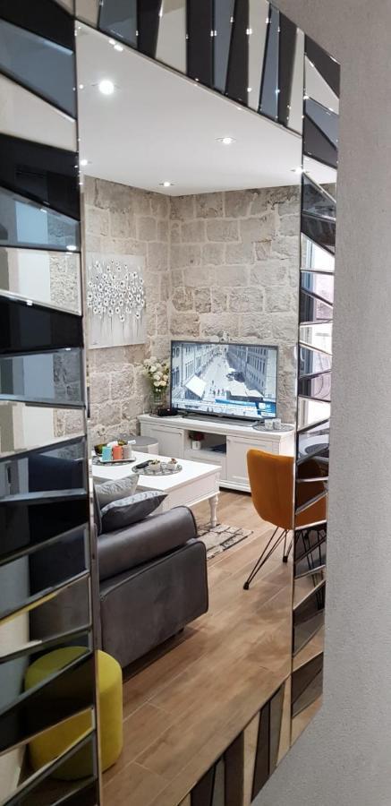 Cherry Luxury Apartment 科尔丘拉 外观 照片