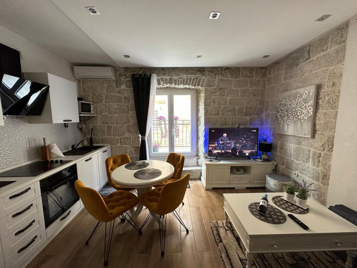 Cherry Luxury Apartment 科尔丘拉 外观 照片